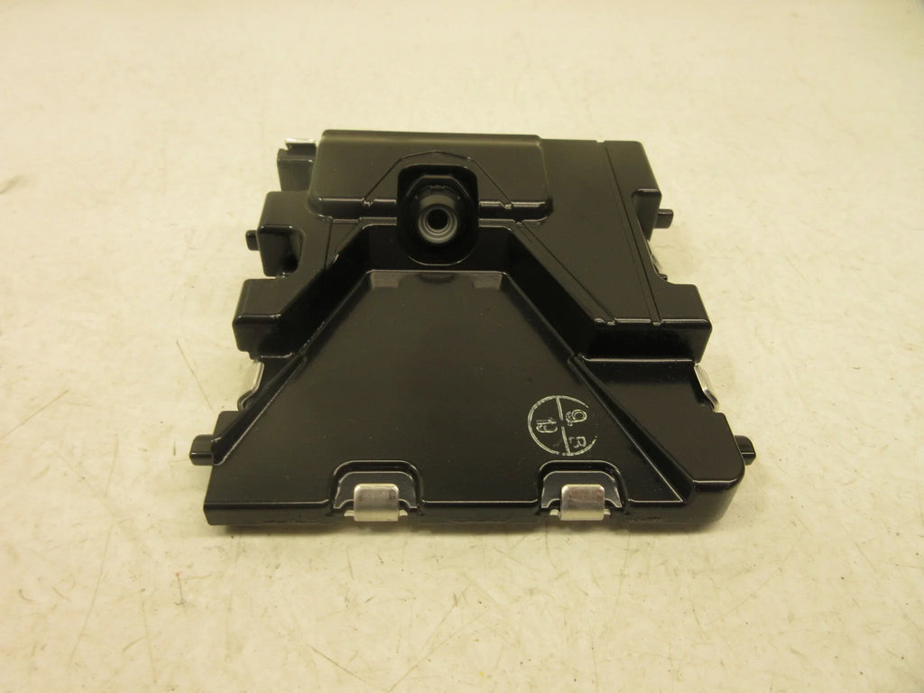 Pre-Owned 17-19 Toyota Highlander Windshield Mounted Front View Lane Departure Camera OEM (Good)