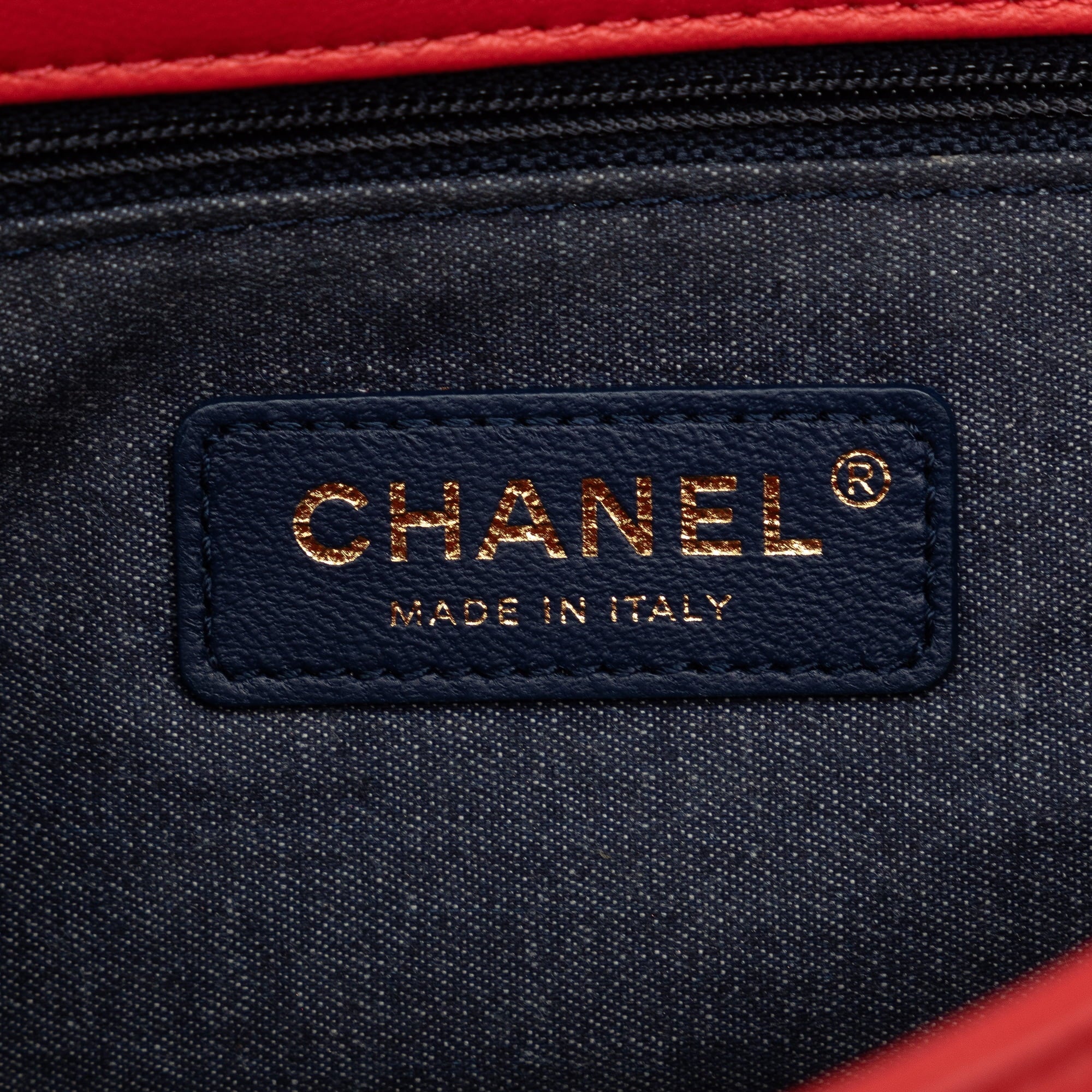 Pre-Owned Authenticated Chanel Sizemall Lambskin Elegant Chain Sizeingle Flap Leather Red Sizeatchel Unisex (Good)