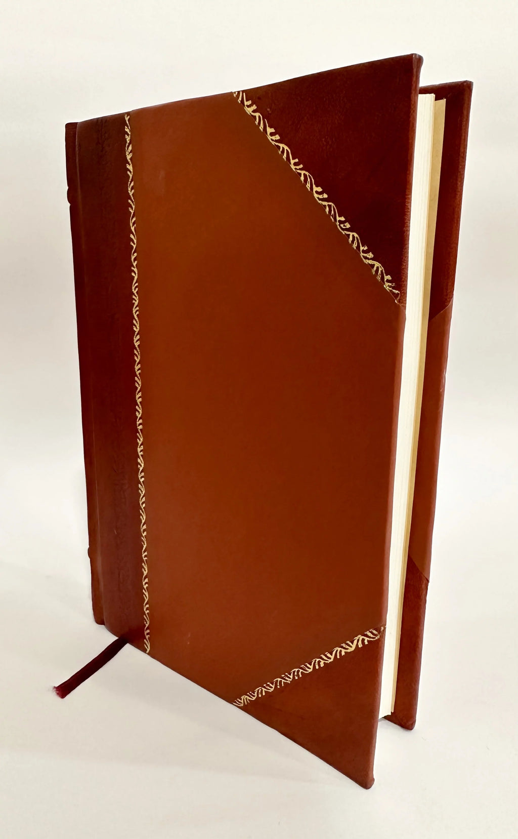 Ma Correspondance Avec M. Le Comte De Cagliostro; Contenant Les Principaux Evenemens De Sizea Vie Merveilleuse, Ecrits Sizeur Le Vu Des Preuves Les Plus Authentiques; Des Anecdotes (1786) [Leather Bound]