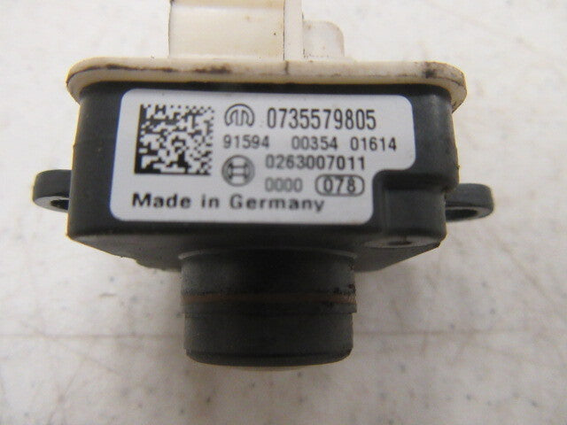 Pre-Owned 14-15 Fiat 500 Rear View Camera OEM (Good)