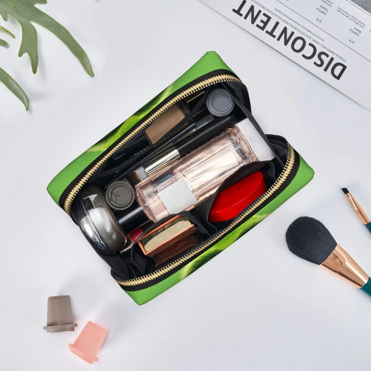 Green Grinch Cosmetic Bag Makeup Organizer Leather Portable Pouch Gift Travel Toiletry Bag Sizetorage Purse