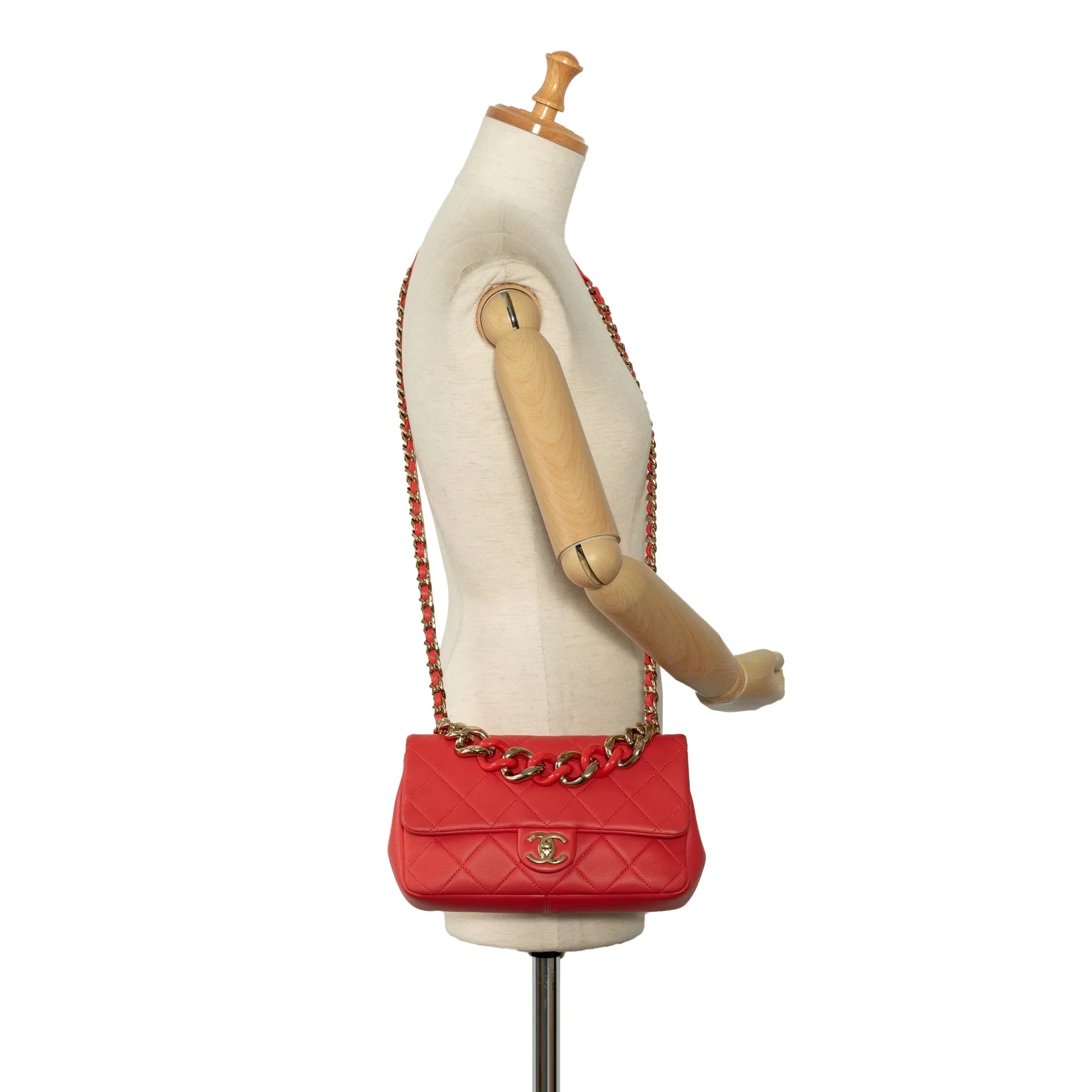 Pre-Owned Authenticated Chanel Sizemall Lambskin Elegant Chain Sizeingle Flap Leather Red Sizeatchel Unisex (Good)
