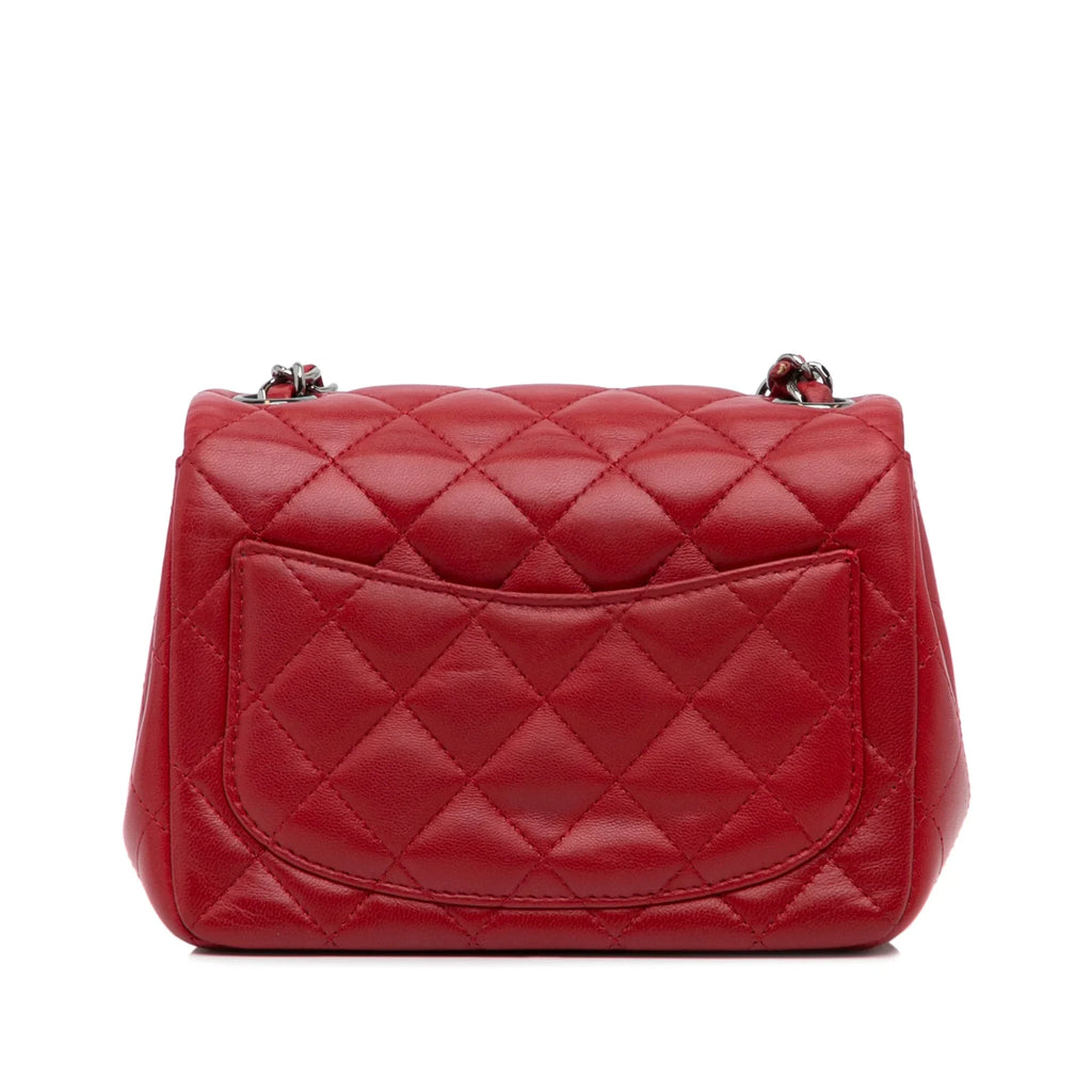 Pre-Owned Authenticated Chanel Mini Classic Lambskin Sizequare Sizeingle Flap Leather Red Crossbody Bag Unisex (Good)