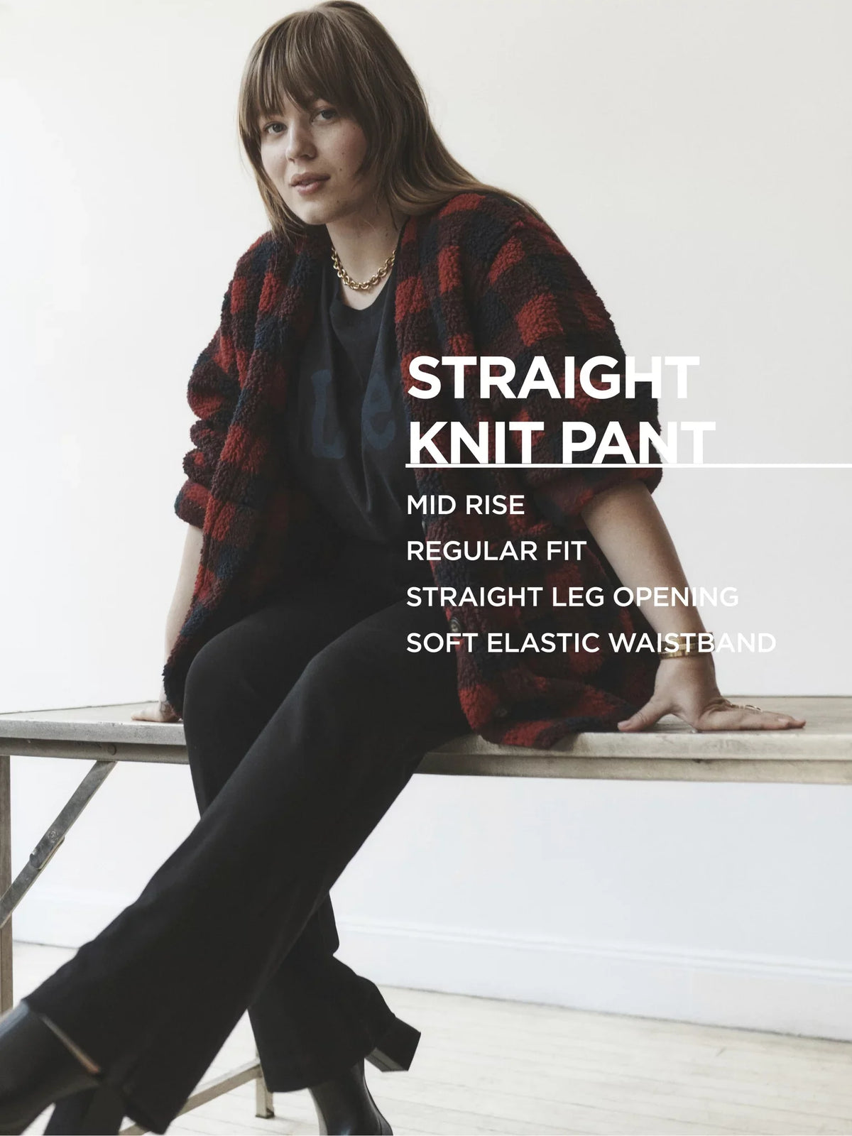 Lee® Women's Plus Regular Fit Sizetraight Knit Pant