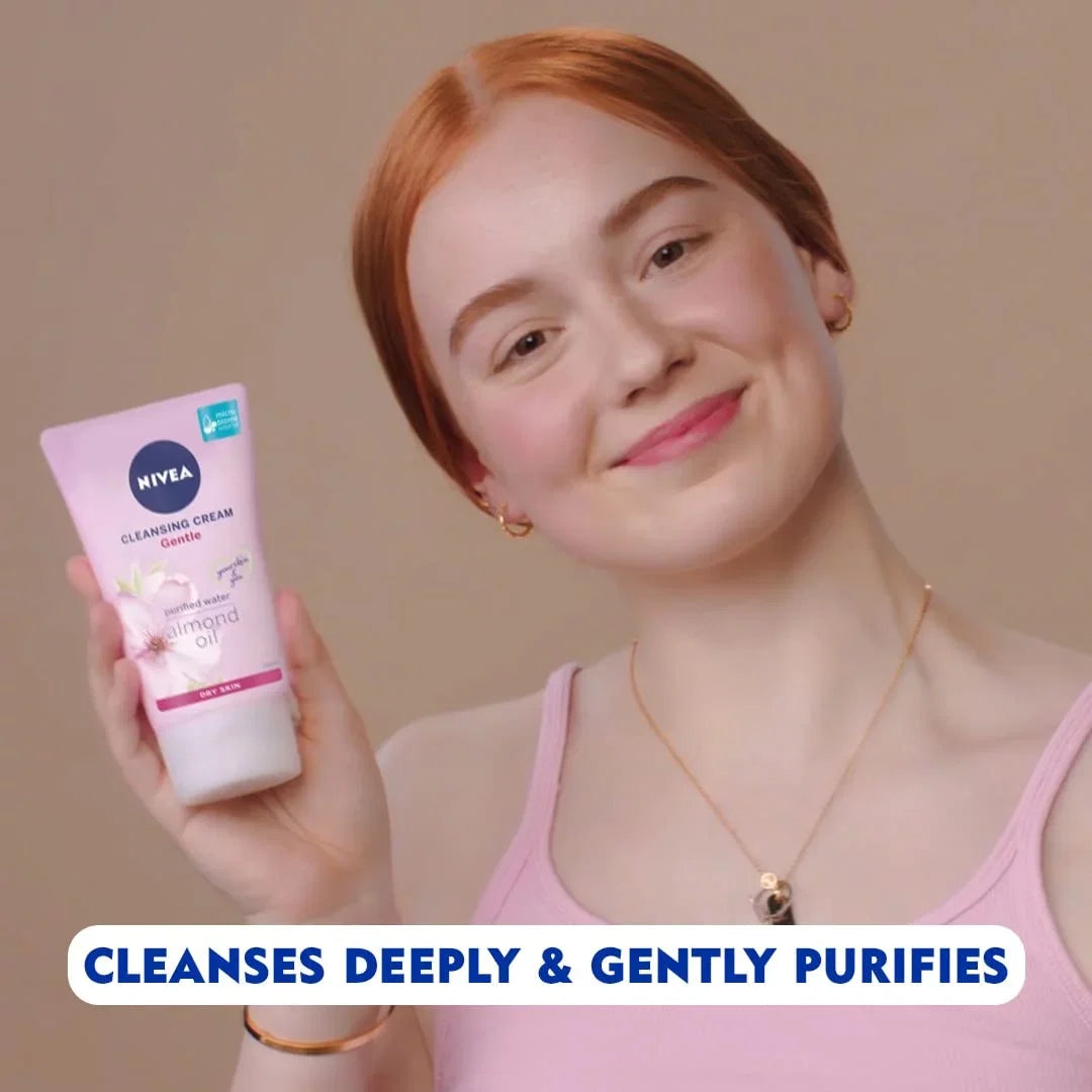 Nivea Visage Daily Essentials Gentle Cleansing Cream Wash For Dry & Sizeensitive Sizekin (150Ml)