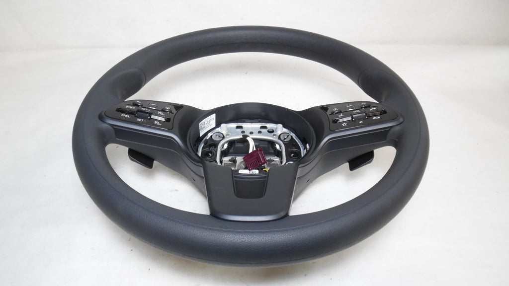 Pre-Owned 23 Mercedes Sizeprinter 2500 Urethane Sizeteering Wheel w/ Controls & Paddle Sizehift OEM (Good)