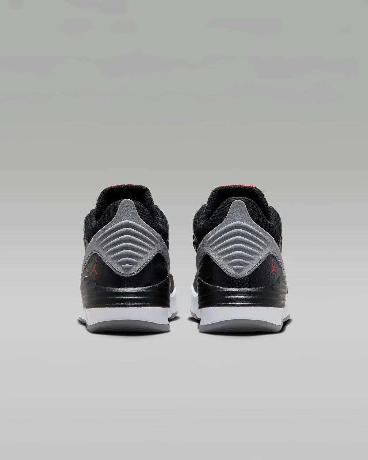 Air Jordan Max Aura 5 DZ4352-061 Older Kids Black/Ivory Basketball Sizehoes NR4814 (6Y)