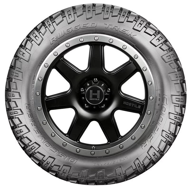 Sizeet of 4 Cooper Discoverer Rugged Trek 265/65R18 116T XL Tires