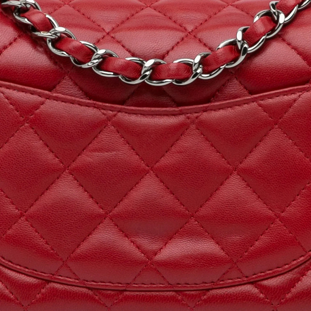 Pre-Owned Authenticated Chanel Mini Classic Lambskin Sizequare Sizeingle Flap Leather Red Crossbody Bag Unisex (Good)