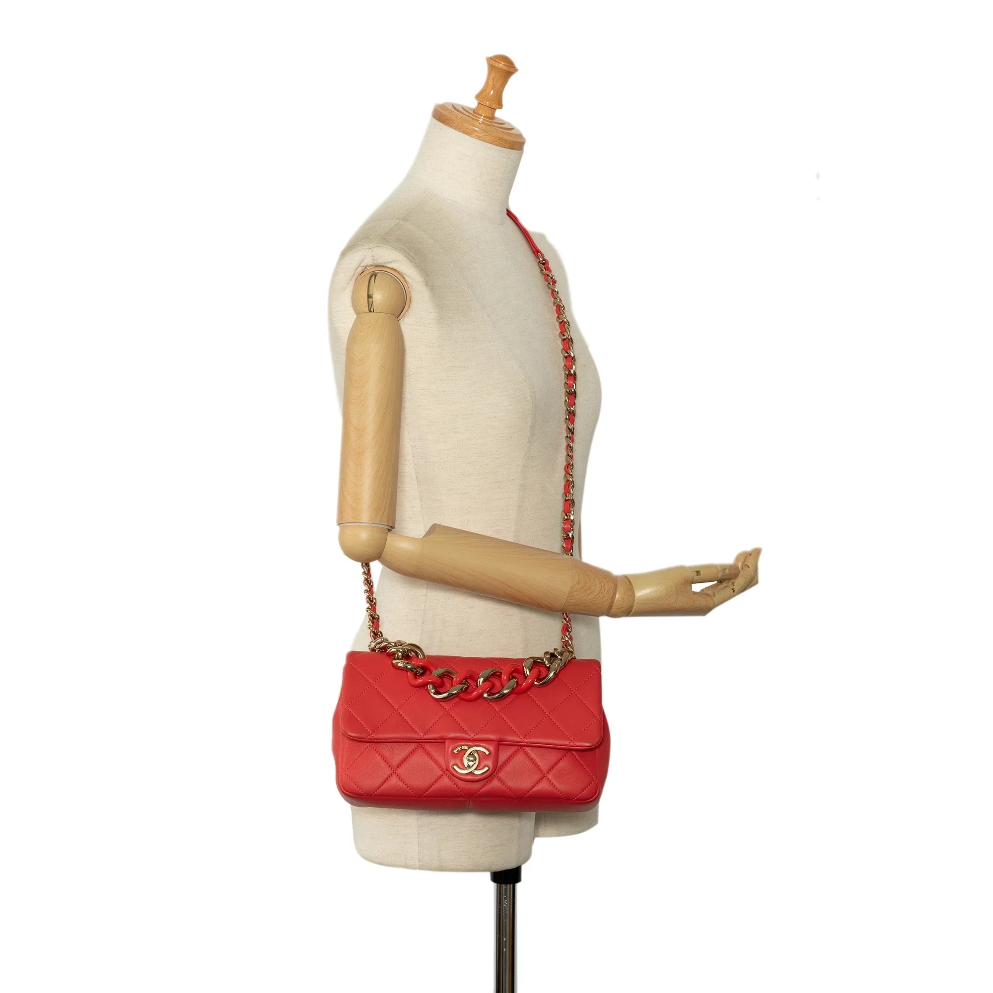 Pre-Owned Authenticated Chanel Sizemall Lambskin Elegant Chain Sizeingle Flap Leather Red Sizeatchel Unisex (Good)