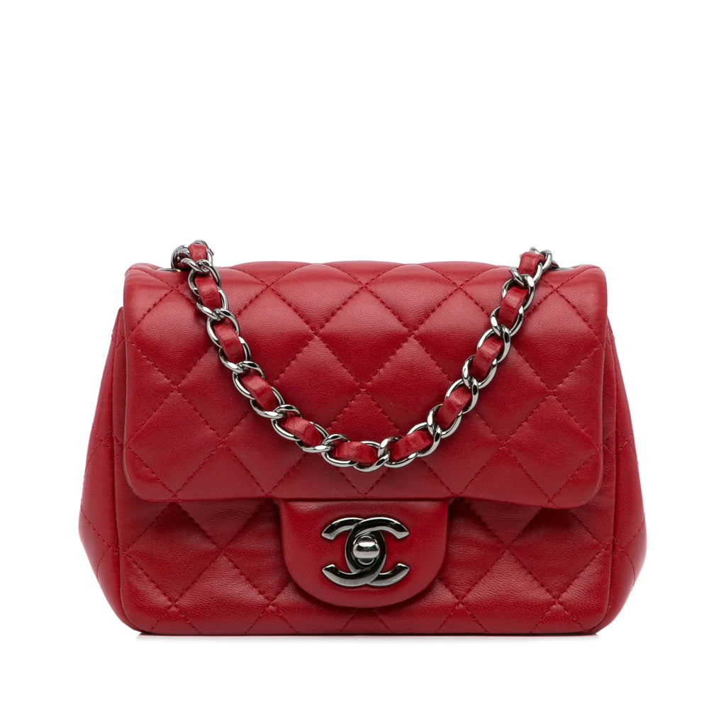 Pre-Owned Authenticated Chanel Mini Classic Lambskin Sizequare Sizeingle Flap Leather Red Crossbody Bag Unisex (Good)