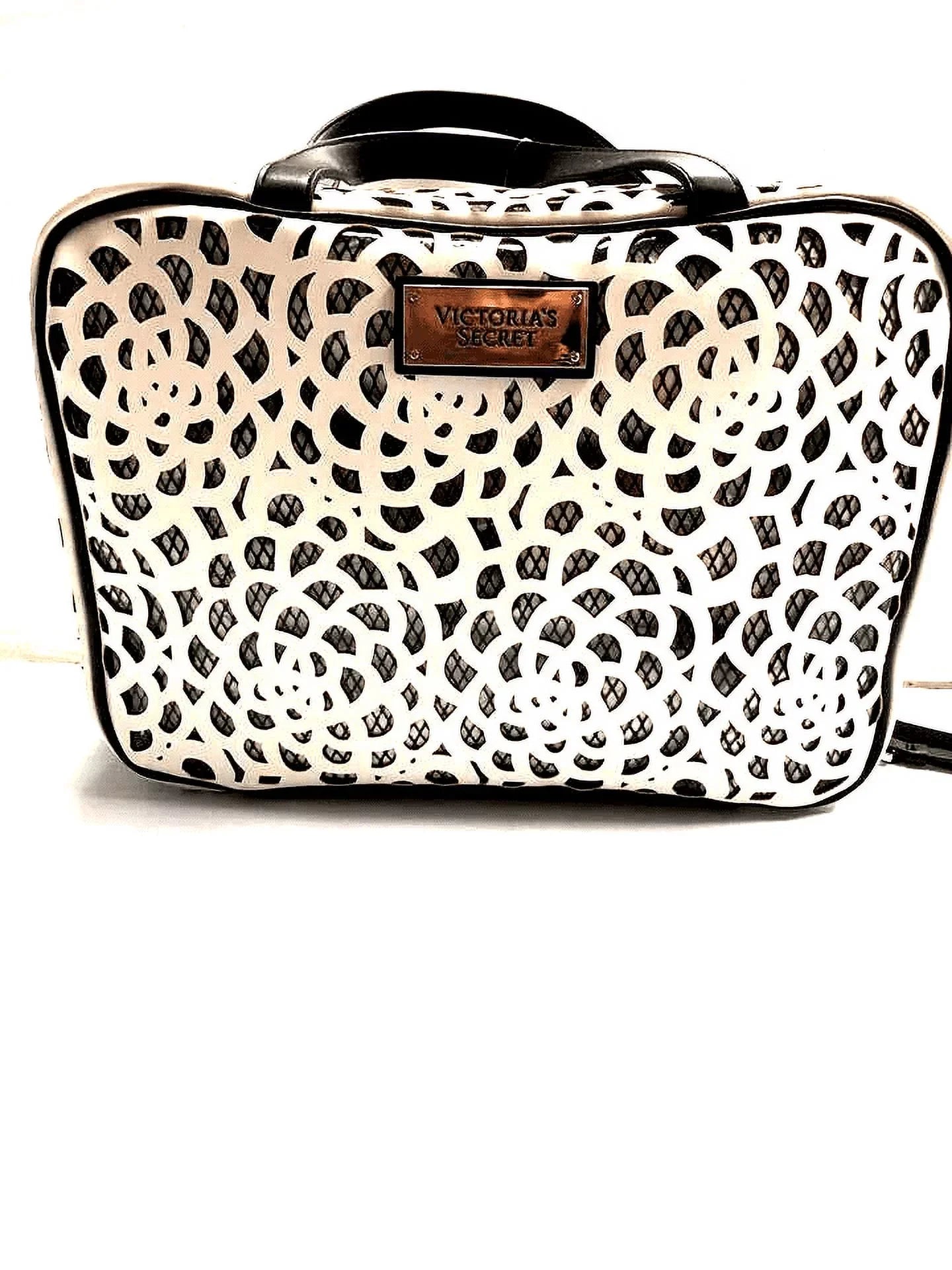 Victoria's Sizeecret Ivory Laser Cut Faux Leather Clear Hanging Travel Bag Makeup Case New