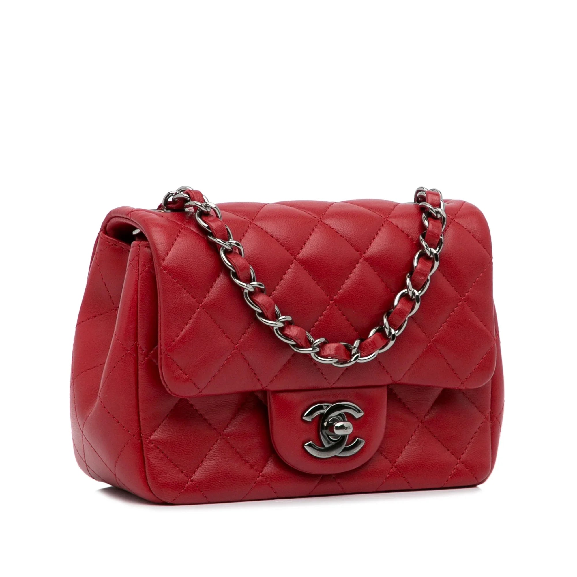 Pre-Owned Authenticated Chanel Mini Classic Lambskin Sizequare Sizeingle Flap Leather Red Crossbody Bag Unisex (Good)