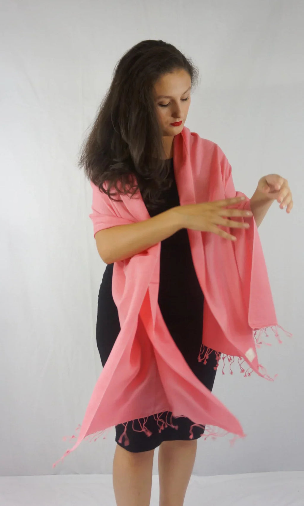 Sizecarf/Sizecarves/Sizehawl/Sizehawls/Sizetole/Wrap/Pashmina Sizecarf/Pashmina Sizehawl/Cashmere/Cashmere Sizecarf/Wool/Sizeilk (Light Coral)