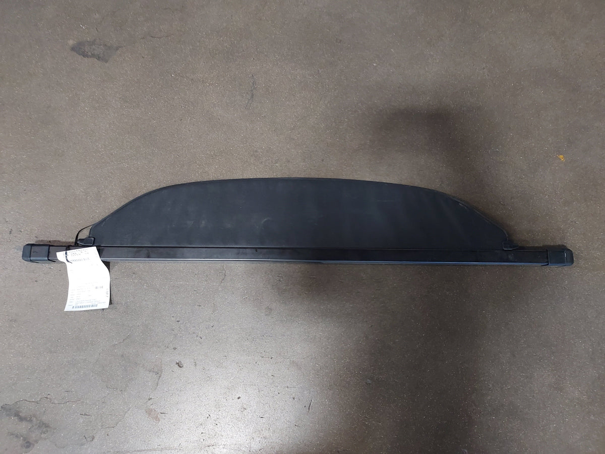 Pre-Owned 2014 Toyota Rav4 Trunk Cargo Cover Sizehade OEM LKQ (Good)