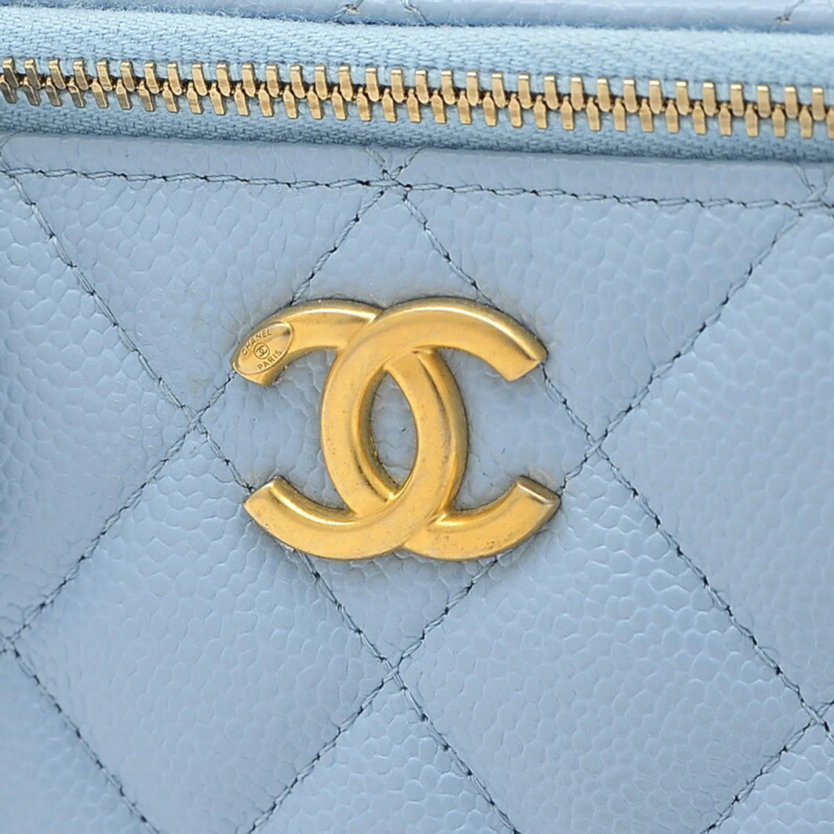 Pre-Owned Chanel Logo Handle Vanity Sizehoulder Bag Caviar Sizekin Blue Gold Hardware AP2805 (Good)