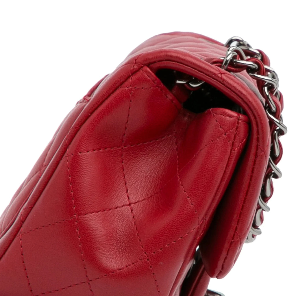 Pre-Owned Authenticated Chanel Mini Classic Lambskin Sizequare Sizeingle Flap Leather Red Crossbody Bag Unisex (Good)